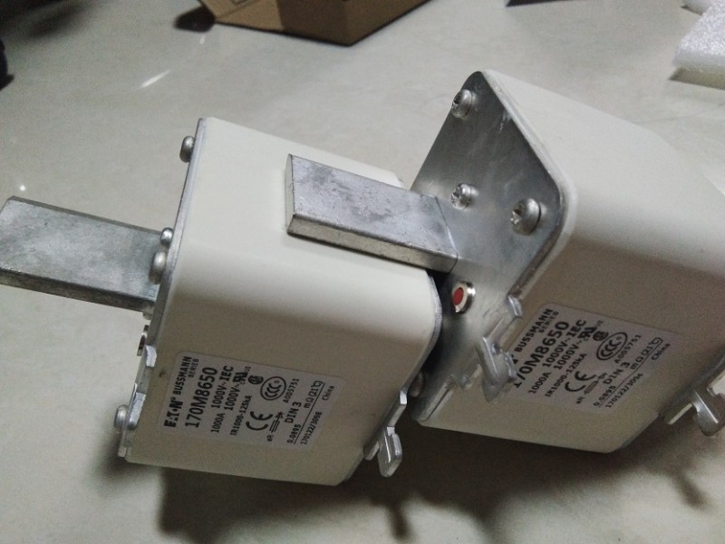 泉州中福灿宏电子科技有限公司 Bussmann熔断器160NHG02B-400 160NHG02BI