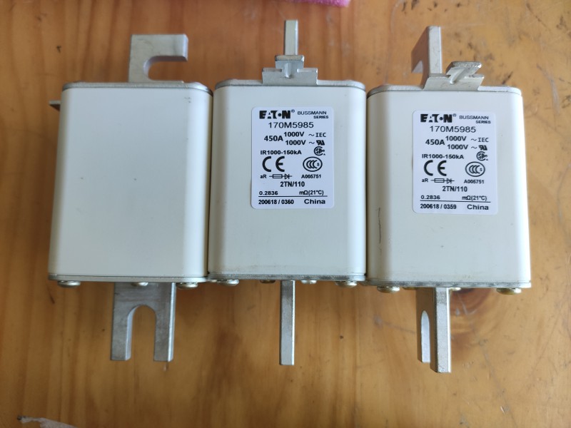 泉州中福灿宏电子科技有限公司 Bussmann熔断器PV-32A14L-T  PV-32A14LF10F