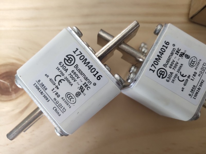 泉州中福灿宏电子科技有限公司 Bussmann熔断器PVS250A-3L-B-15 PVS250A-3L-U-15